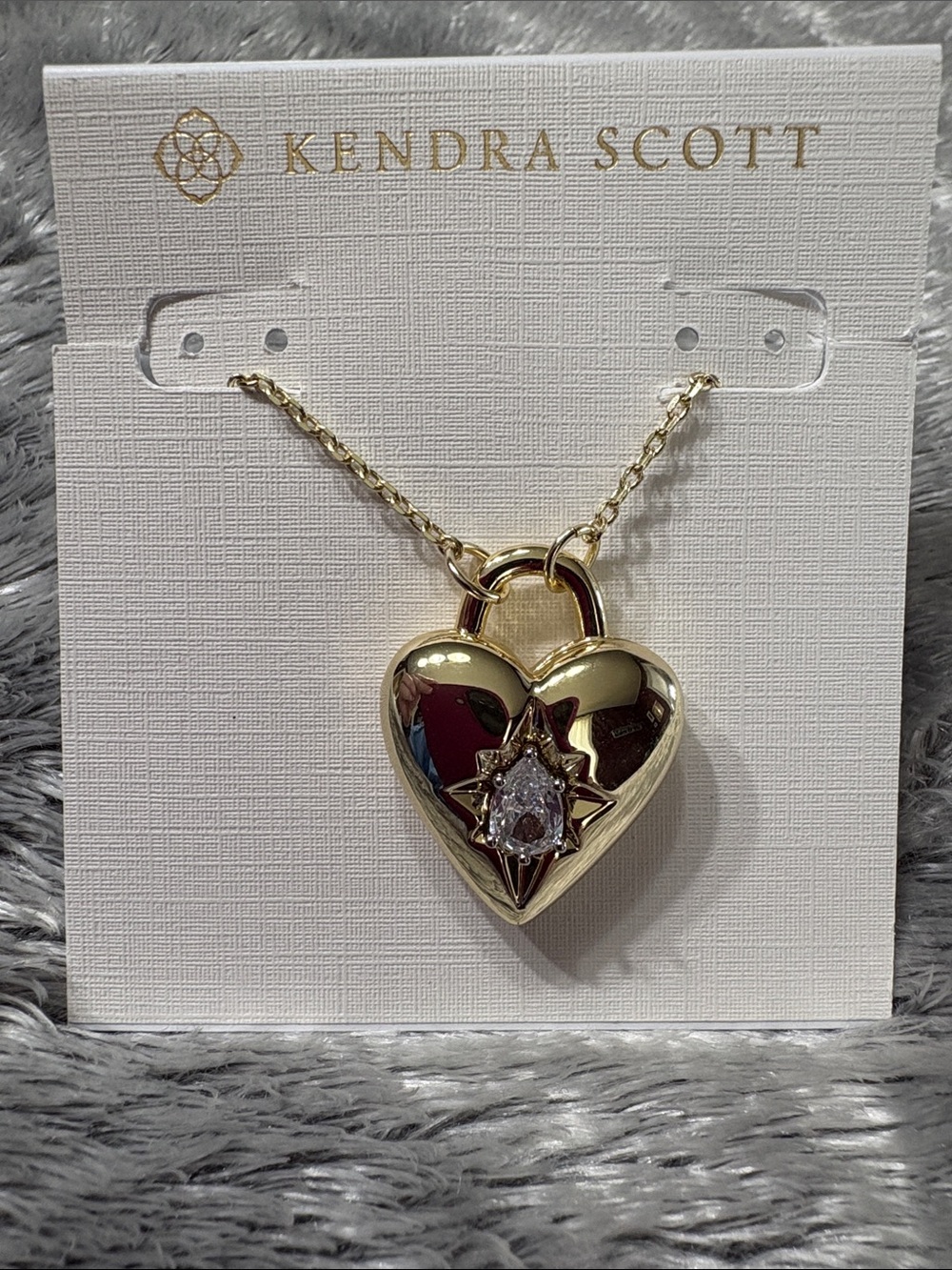 Kendra Scott Heirloom Heart Locket